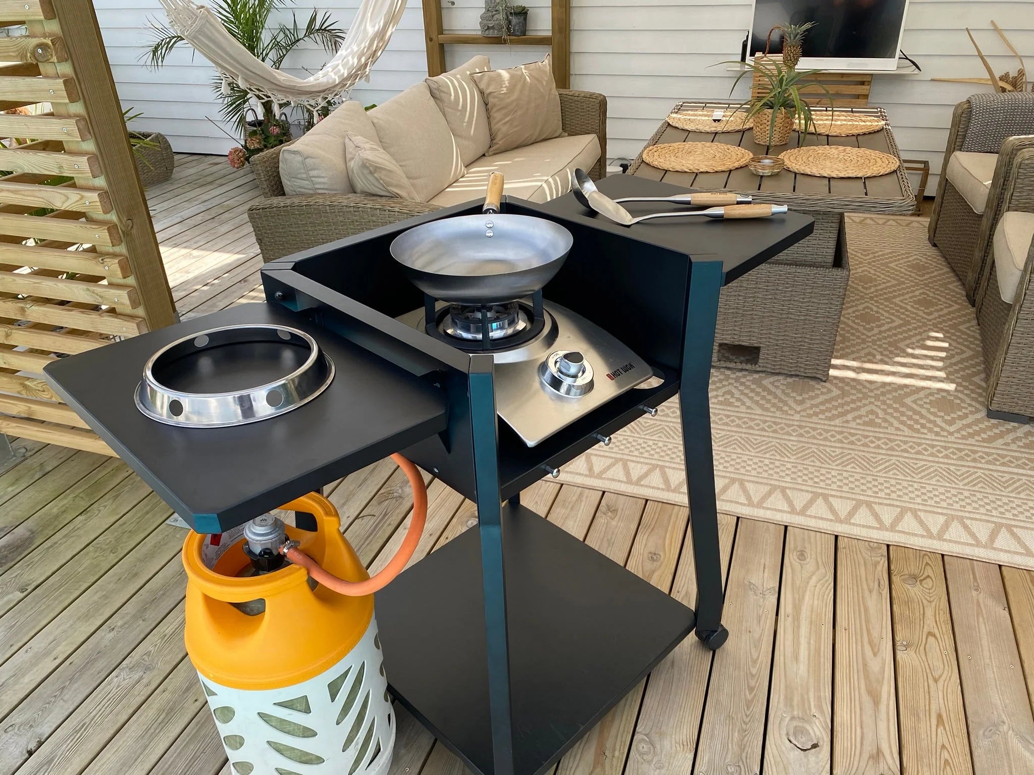 Hot Wok Comfort Tisch