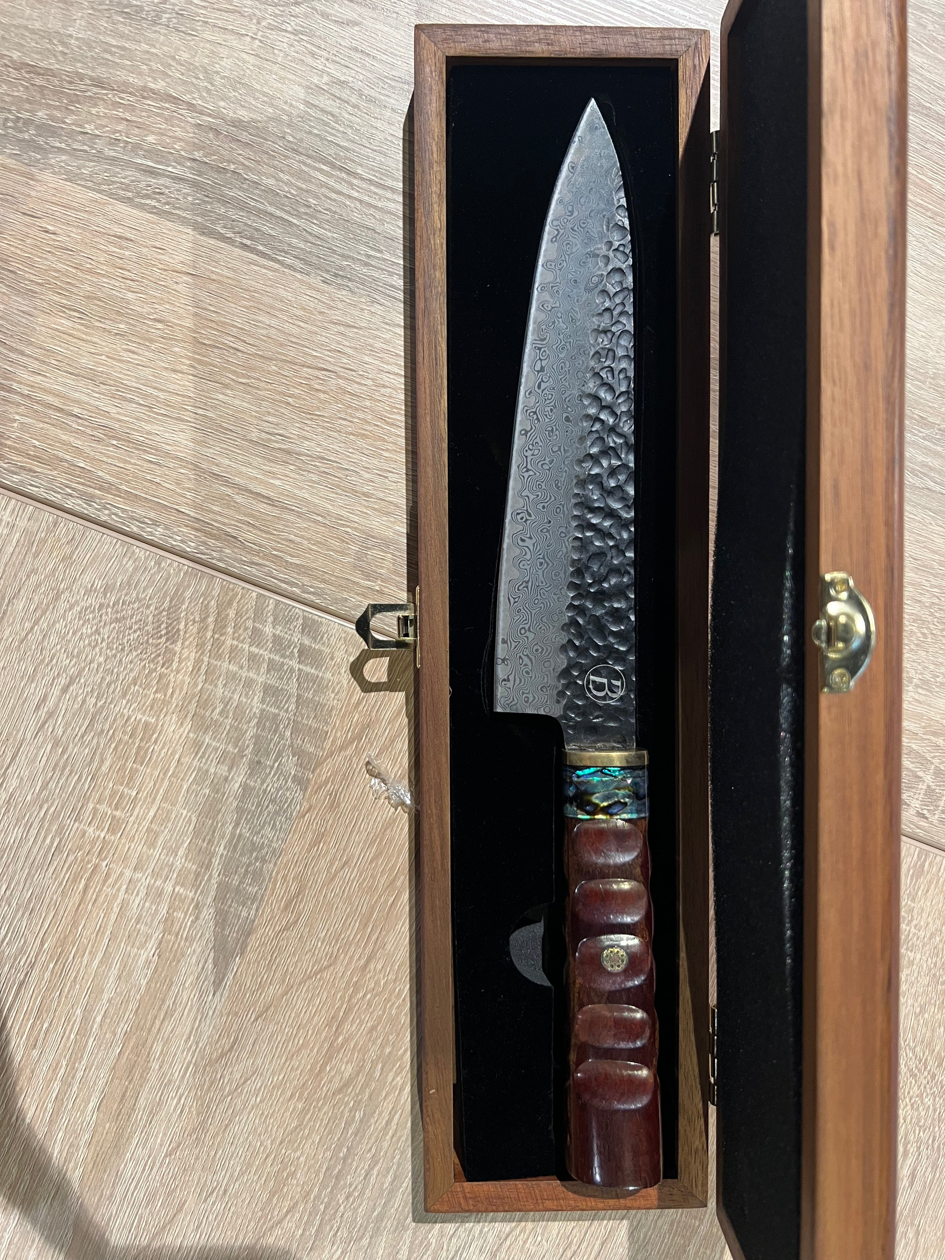 Babossa Heritage Chefmesser mit Griff aus Wüsteneisenholz