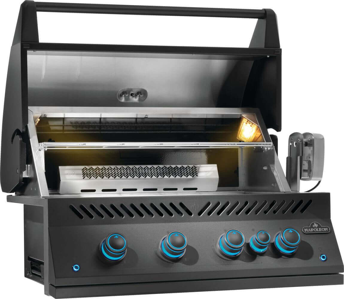 Napoleon 700-Series 32", Mattschwarz, Einbaugrill, inkl. Drehspieß
