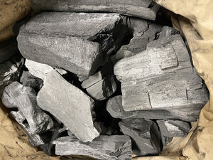 Blick in die Tüte: BESTCHARCOAL Holzkohle, Eiche & Birke 3kg