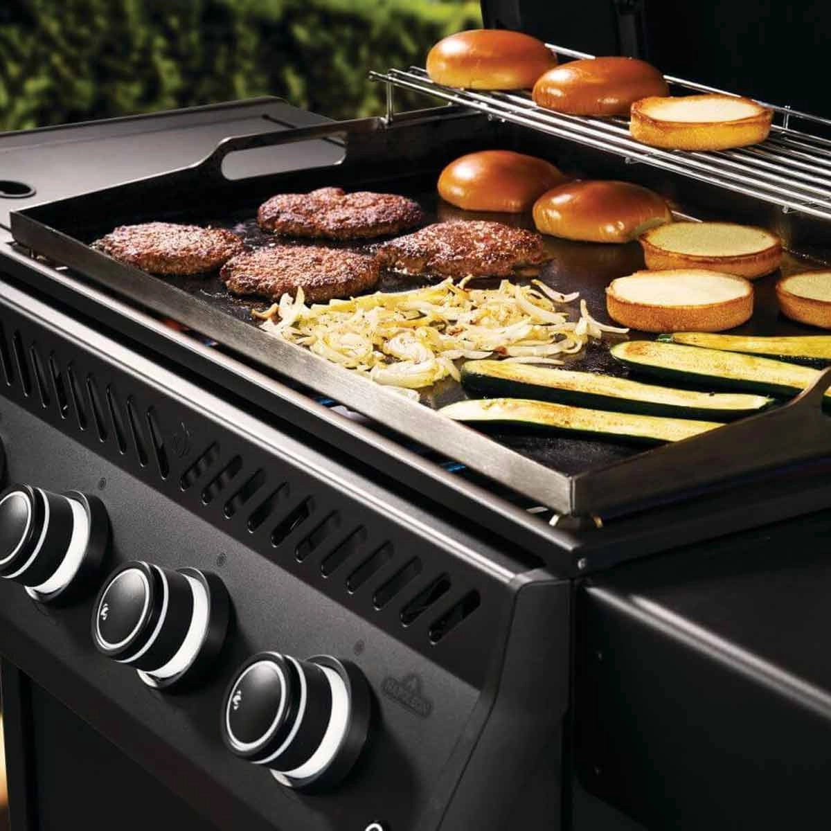 Napoleon Phantom Rogue Pro 30 Inch Griddle Plancha