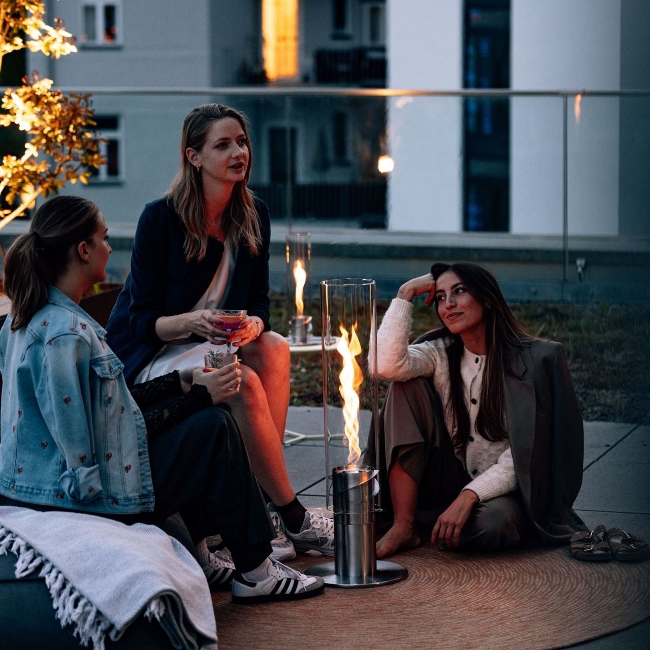 Höfats Spin 1500 Tischfeuer silber - Grillstar.deHöfats Spin 1500 Tischfeuer silberHöfatsGrillstar.deH005094064251005098